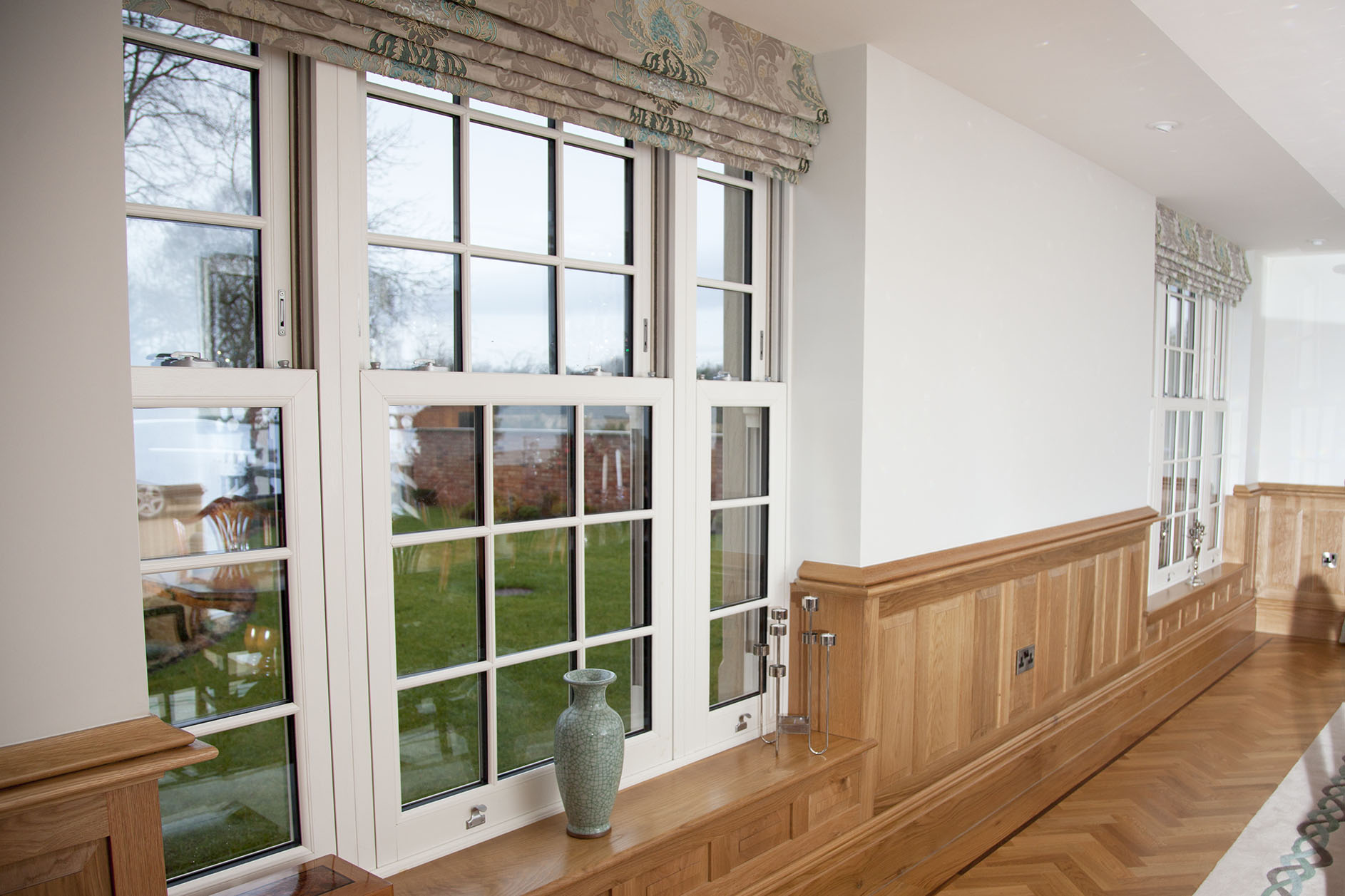 Vertical Slider Window - Image 4